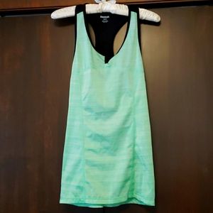 Medium light green reebok tank